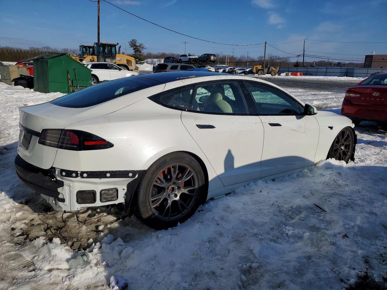 2023 Tesla Model S - Image 3