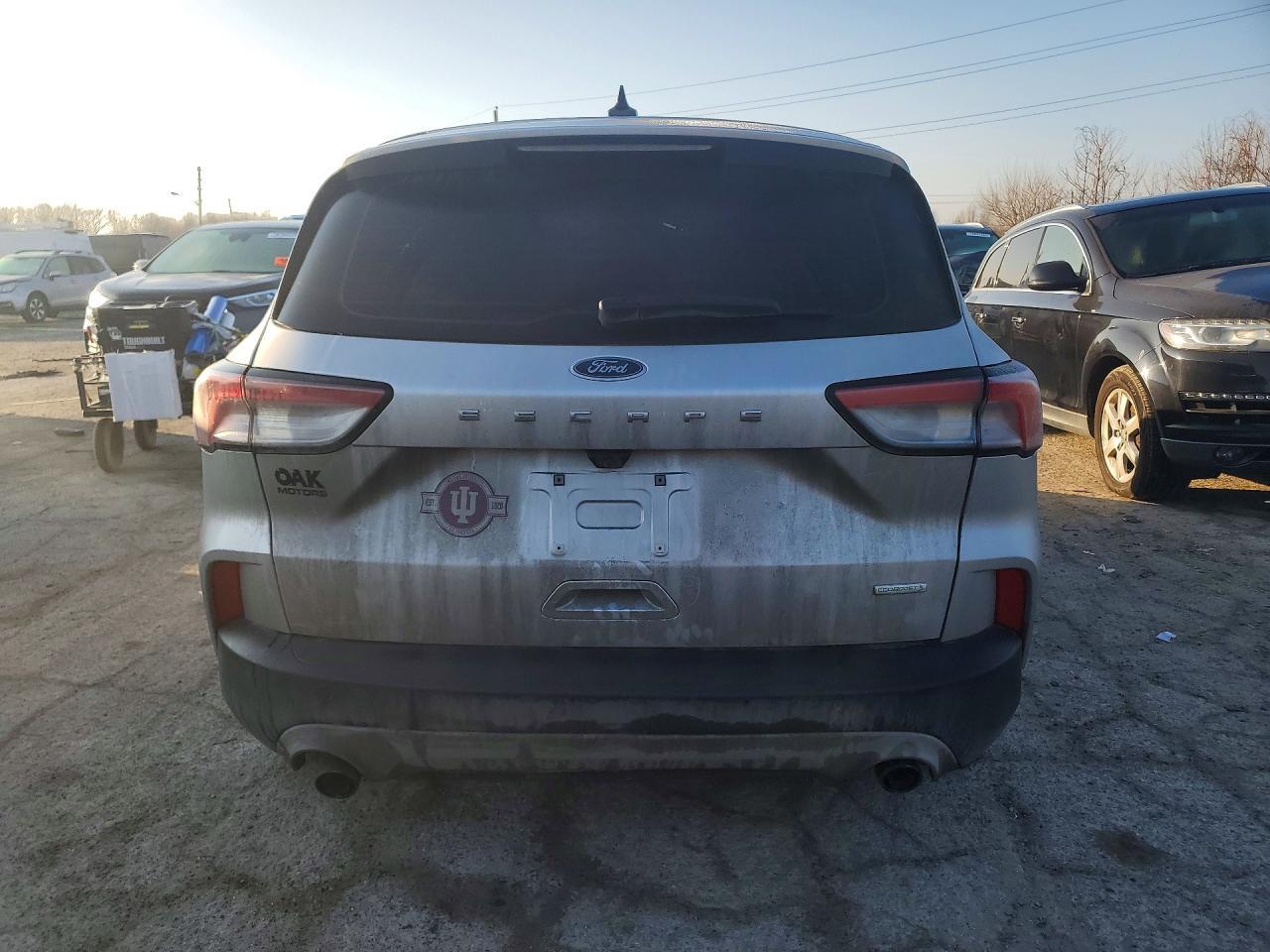 2020 Ford Escape S - Image 6