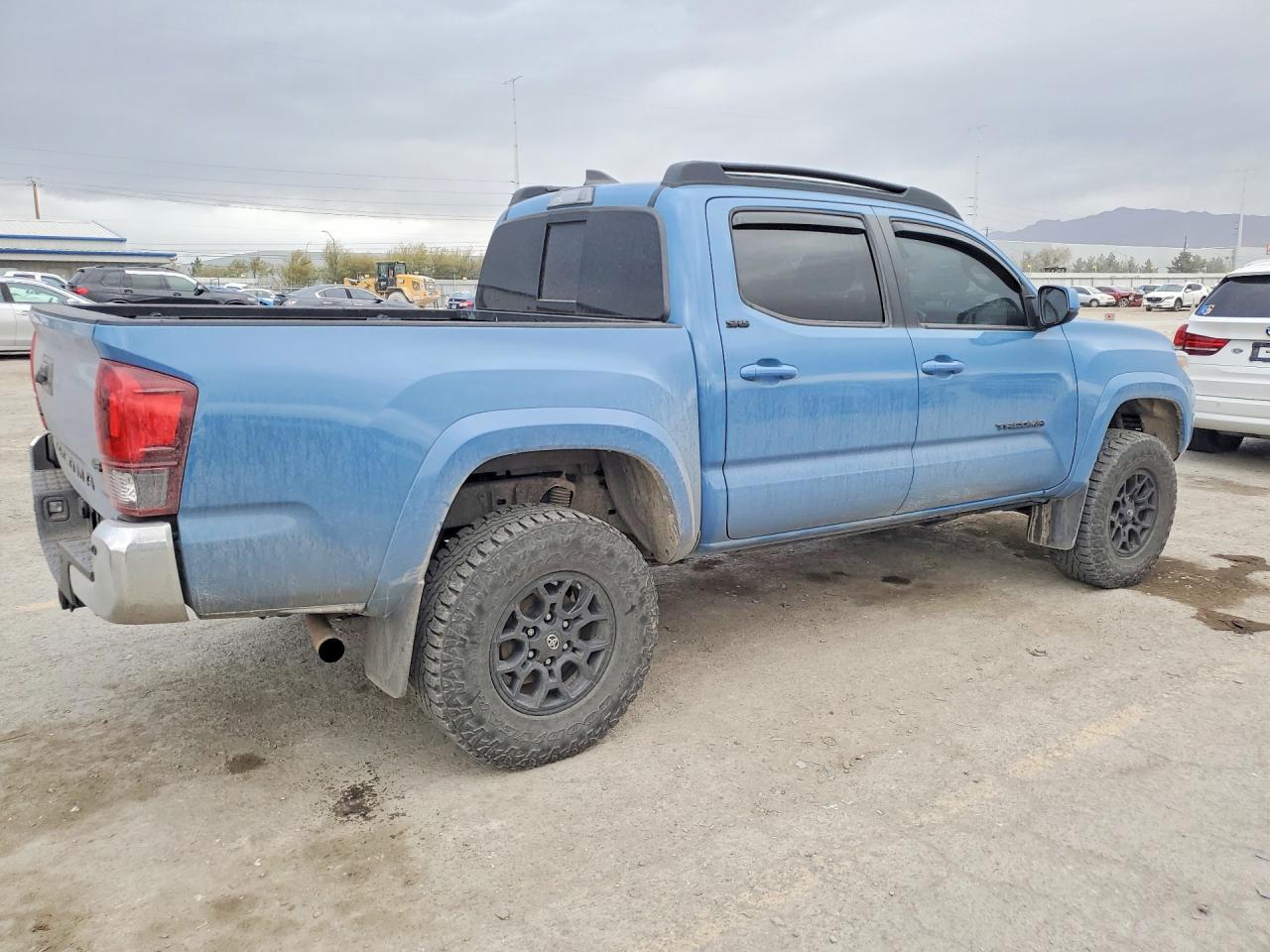 2019 Toyota Tacoma Double Cab - Фото 3