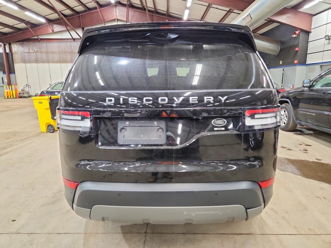 2018 Land Rover Discovery Se - Фото 6