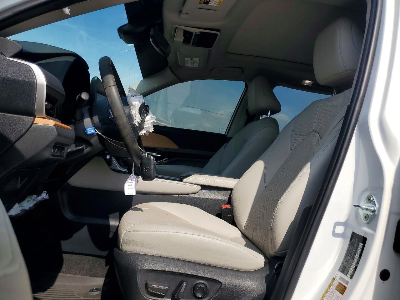 2024 Toyota Grand Highlander Xle - Фото 7