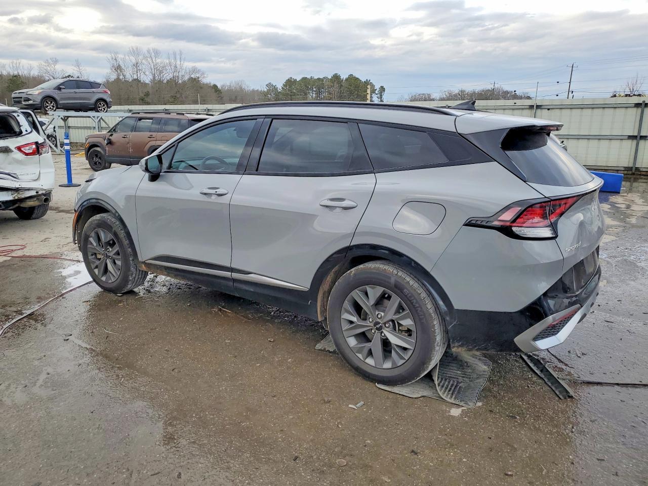 2023 Kia Sportage Sx - Фото 2