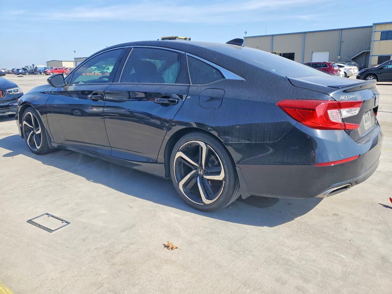 2019 Honda Accord Sport - Image 2