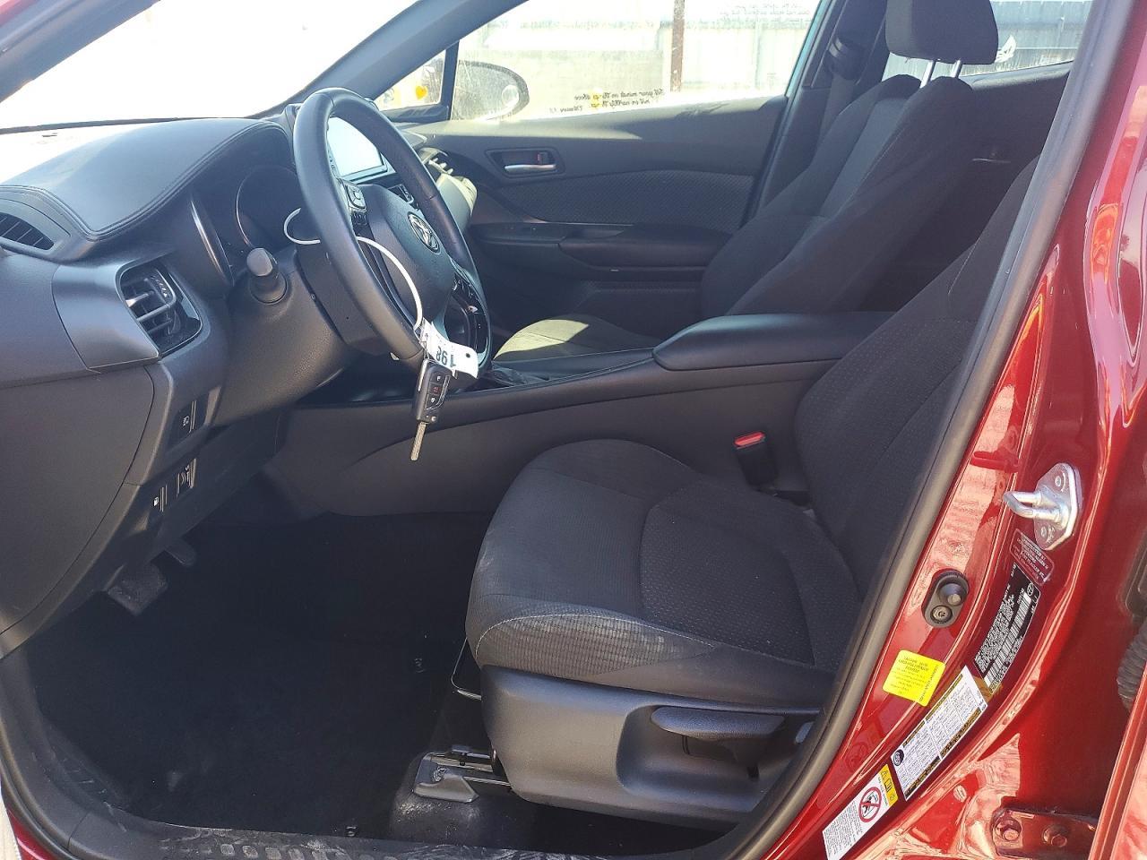2018 Toyota C-Hr Xle - Image 7