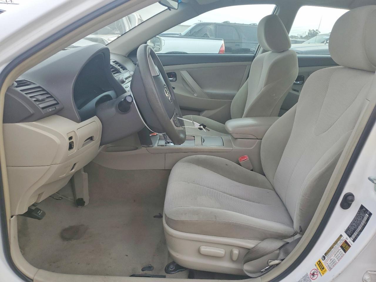 2011 Toyota Camry Base - Image 7