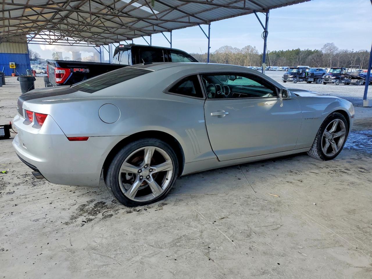 2010 Chevrolet Camaro Ls - Фото 3