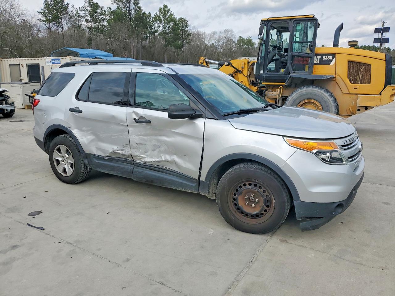2013 Ford Explorer - Image 4