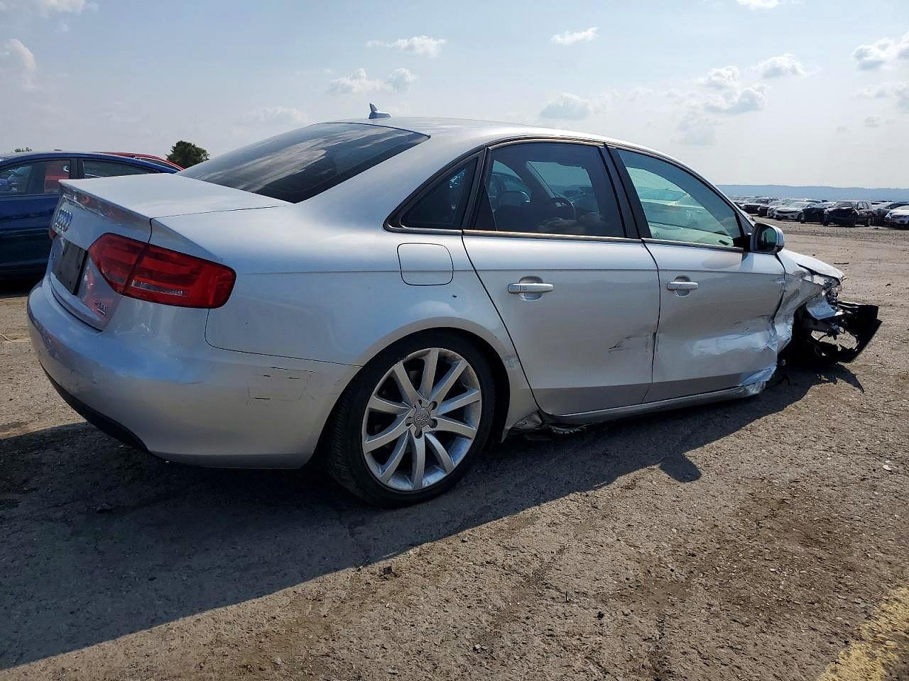 2010 Audi A4 Premium - Image 3