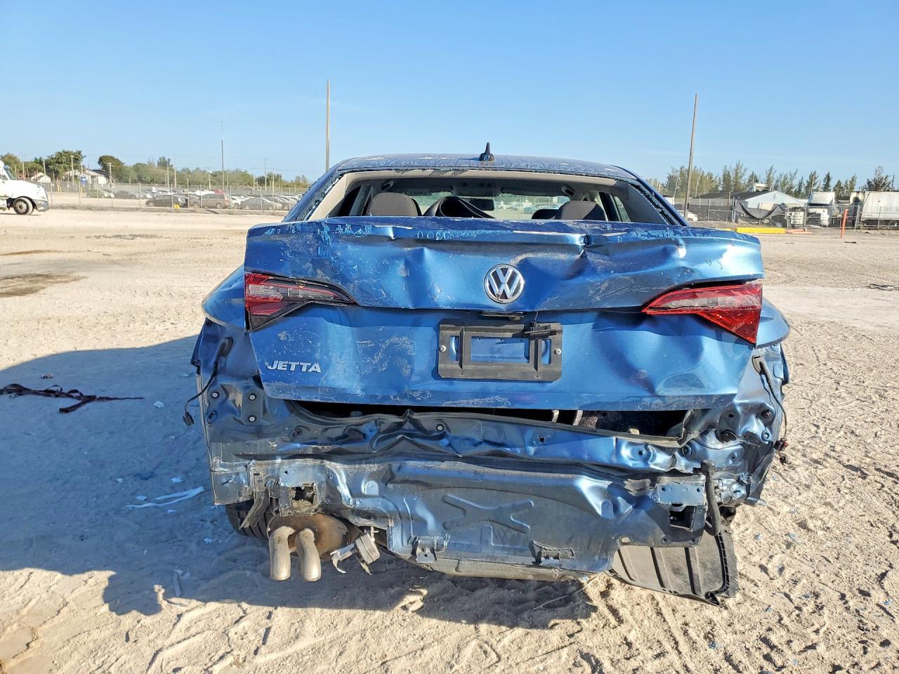 2021 Volkswagen Jetta S - Фото 6