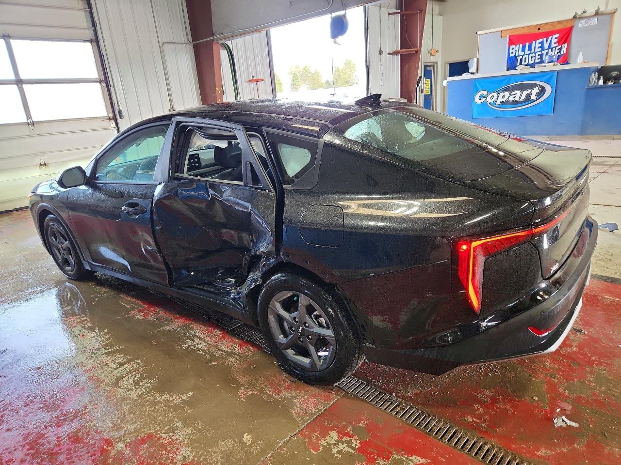 2025 Kia K4 Lxs - Фото 2