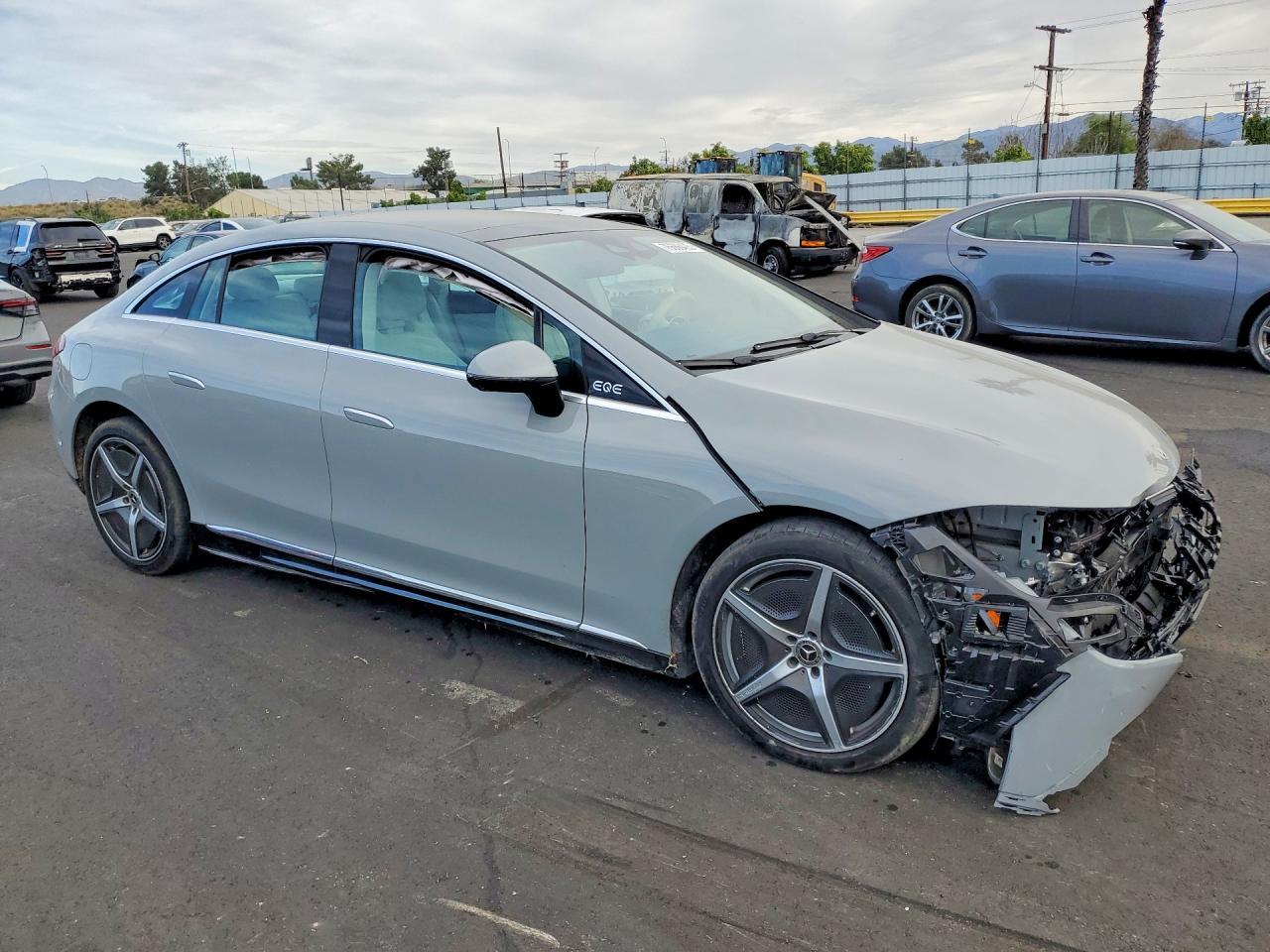 2024 Mercedes-Benz Eqe Sedan 350+ - Image 4