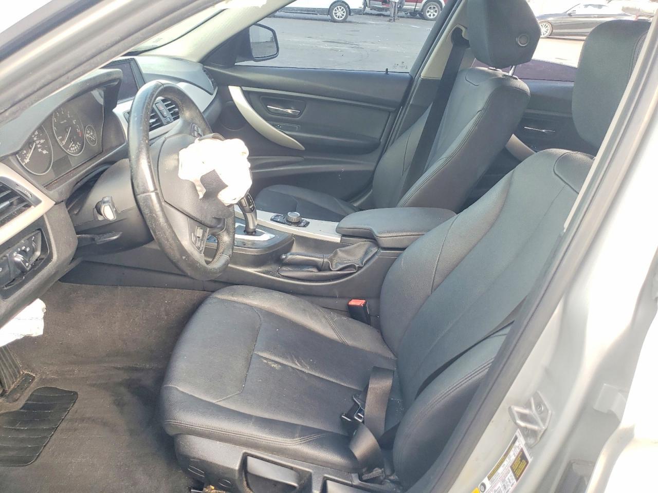 2018 BMW 320 I - Image 7