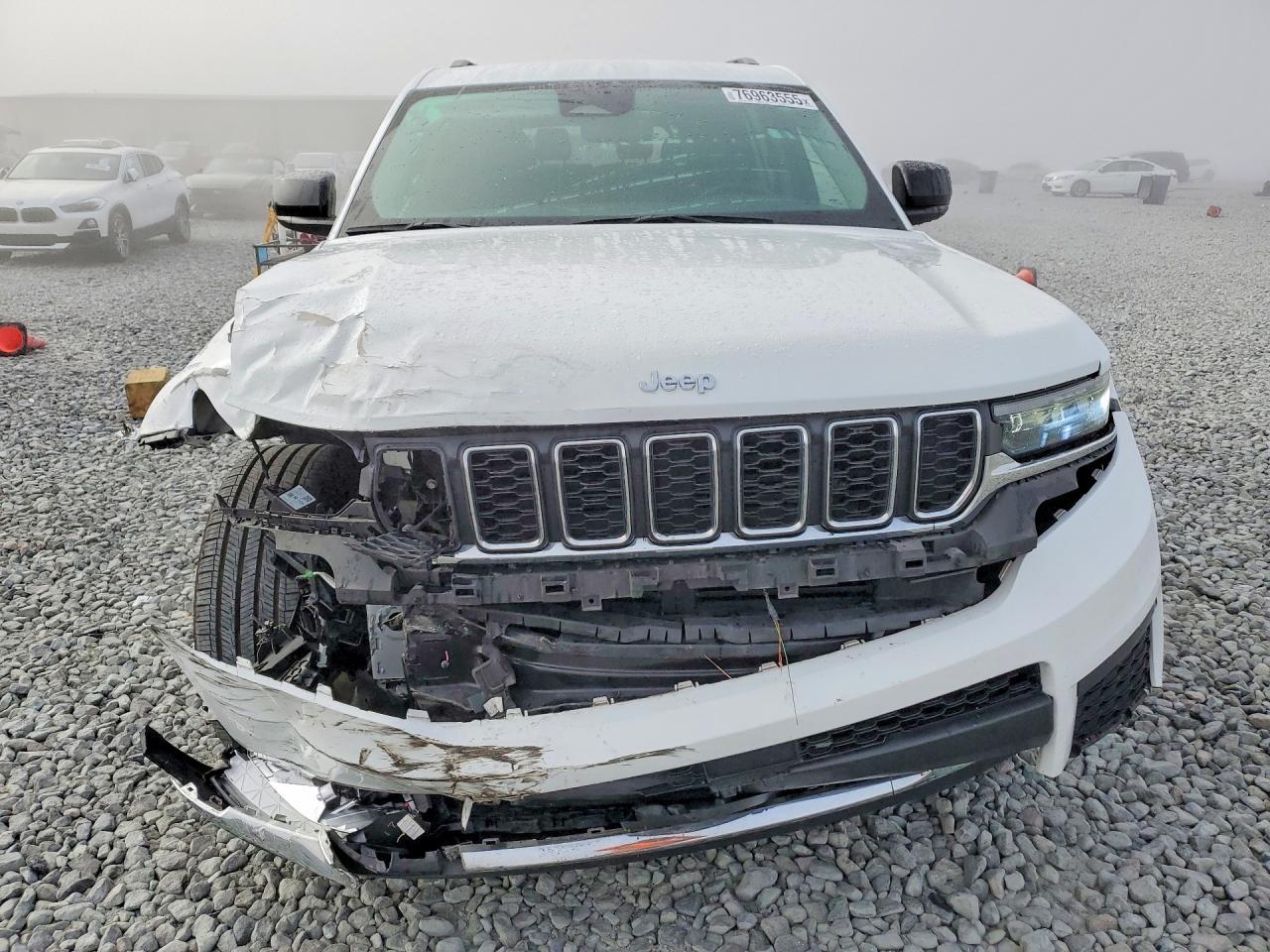 2021 Jeep Grand Cherokee L Laredo - Image 5