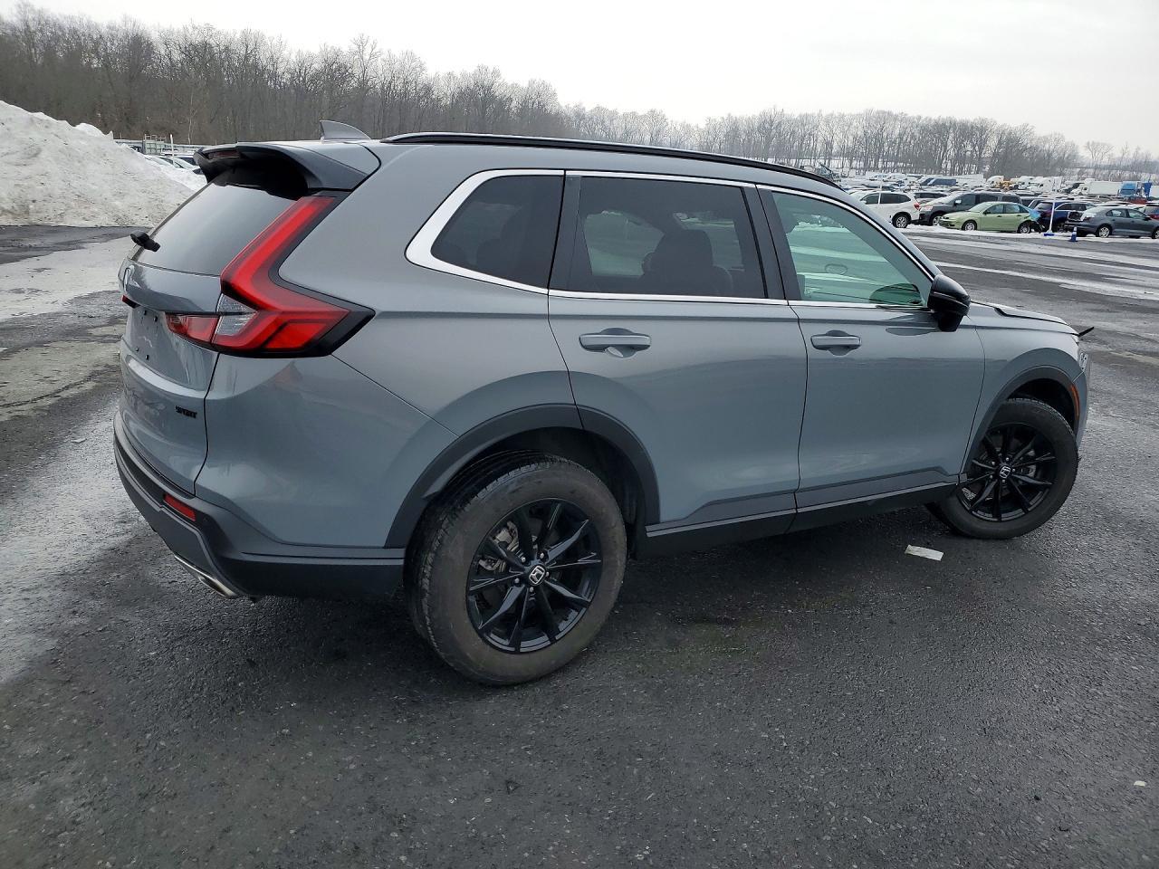 2025 Honda Cr-V Sport-L - Image 3