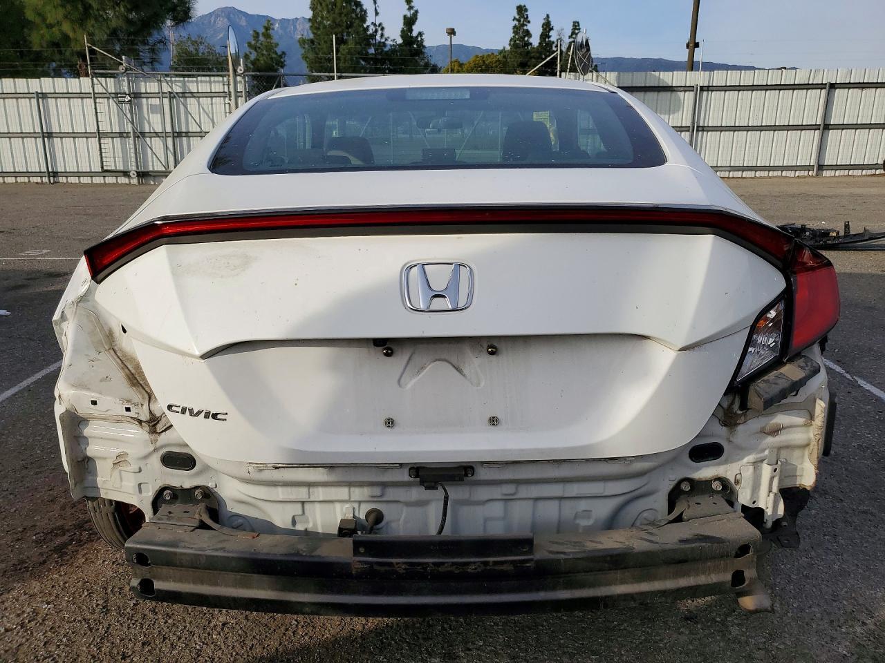 2016 Honda Civic Lx - Фото 6