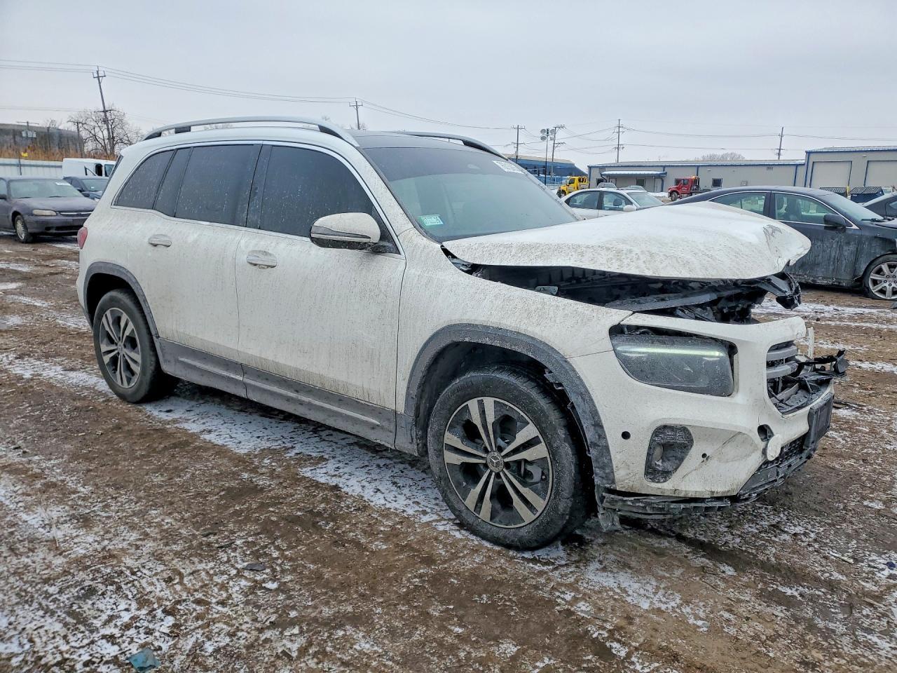 2024 Mercedes-Benz Glb 250 - Image 4