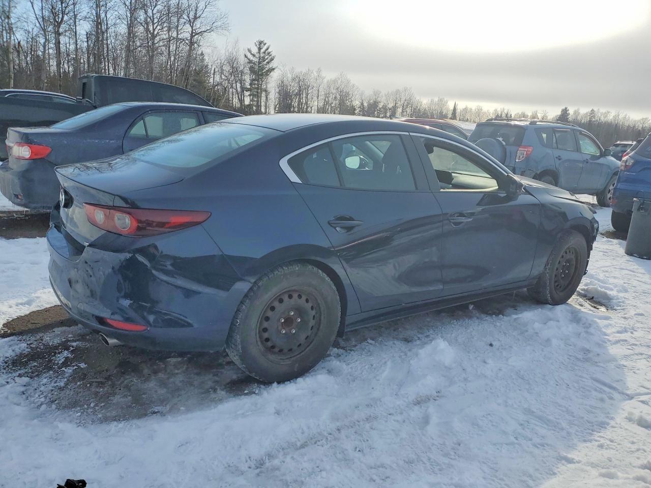 2023 Mazda 3 Select - Фото 3