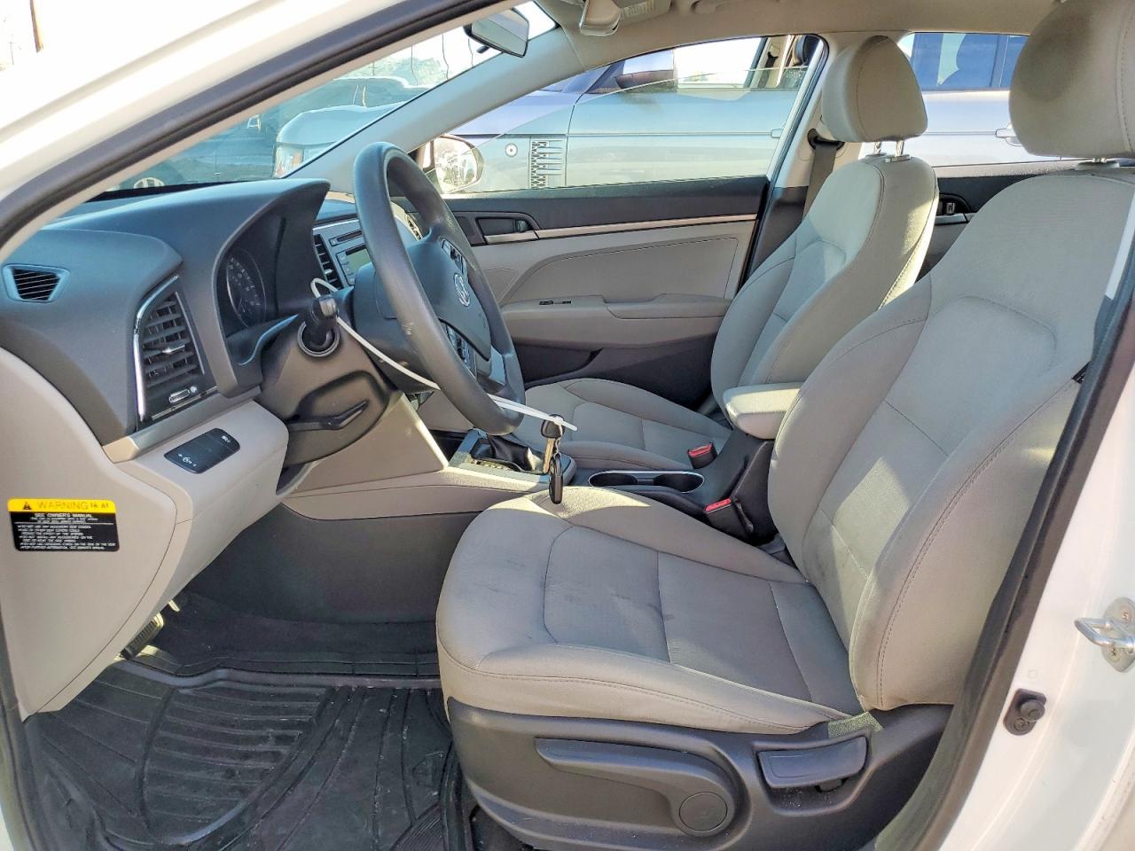2017 Hyundai Elantra Se - Фото 7