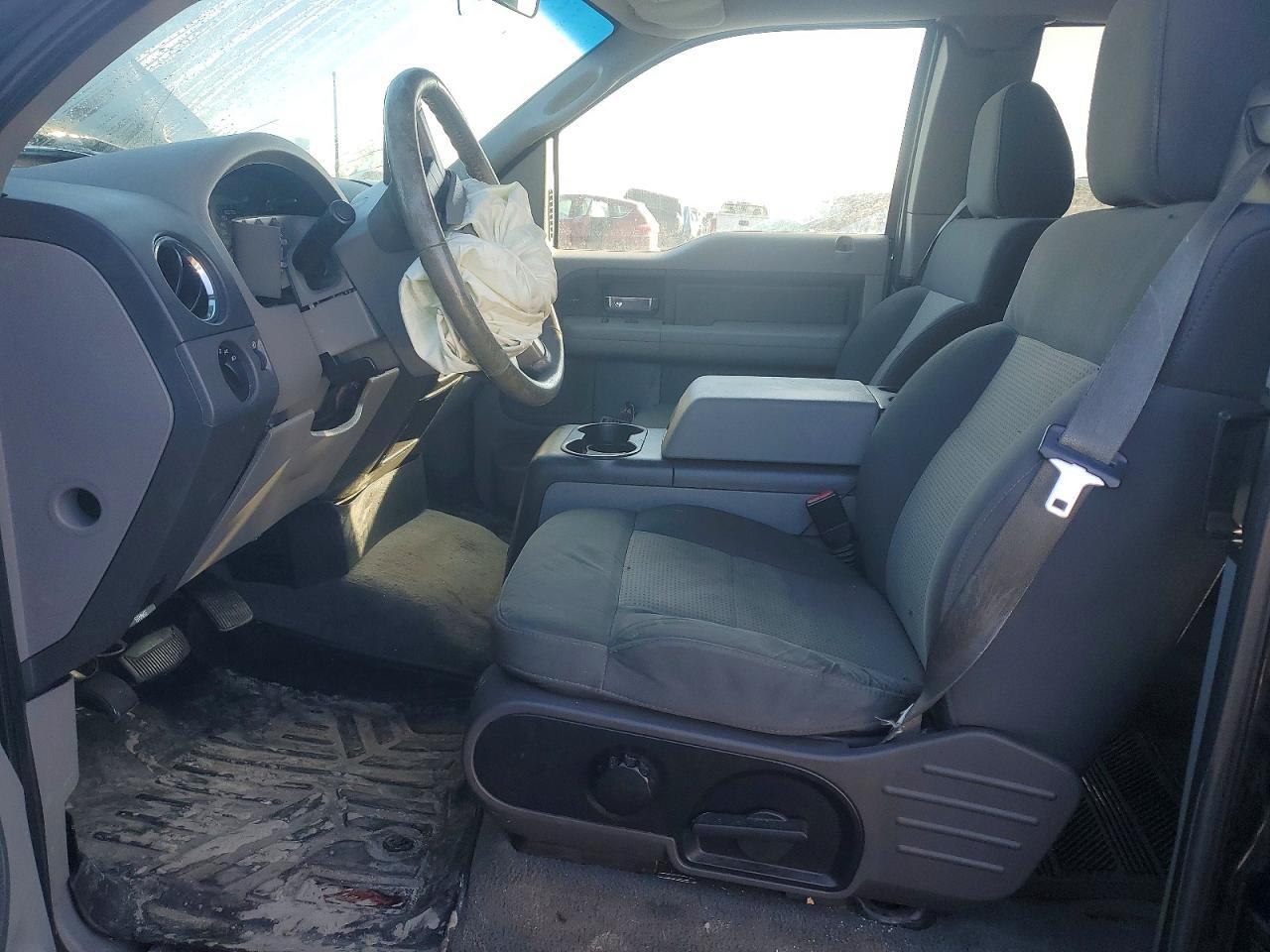 2008 Ford F150 - Image 7