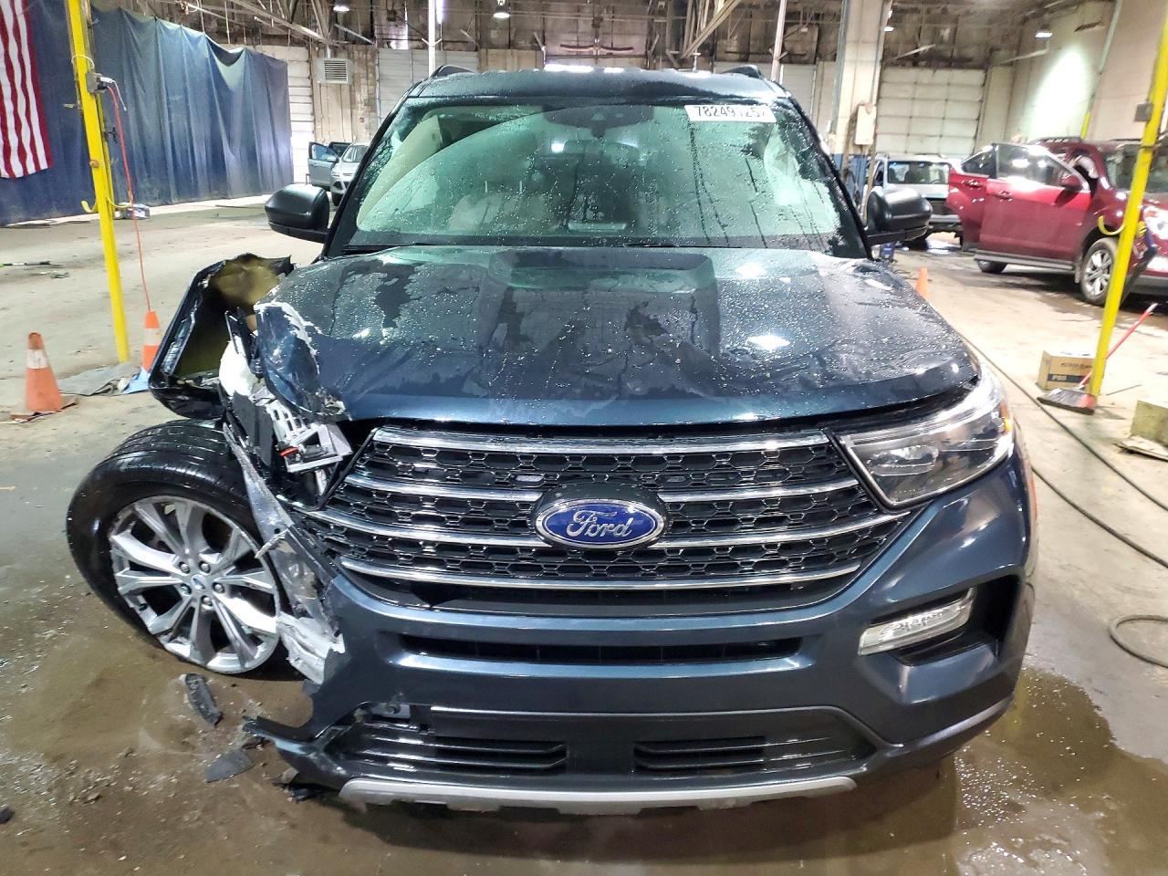 2023 Ford Explorer Xlt - Image 5
