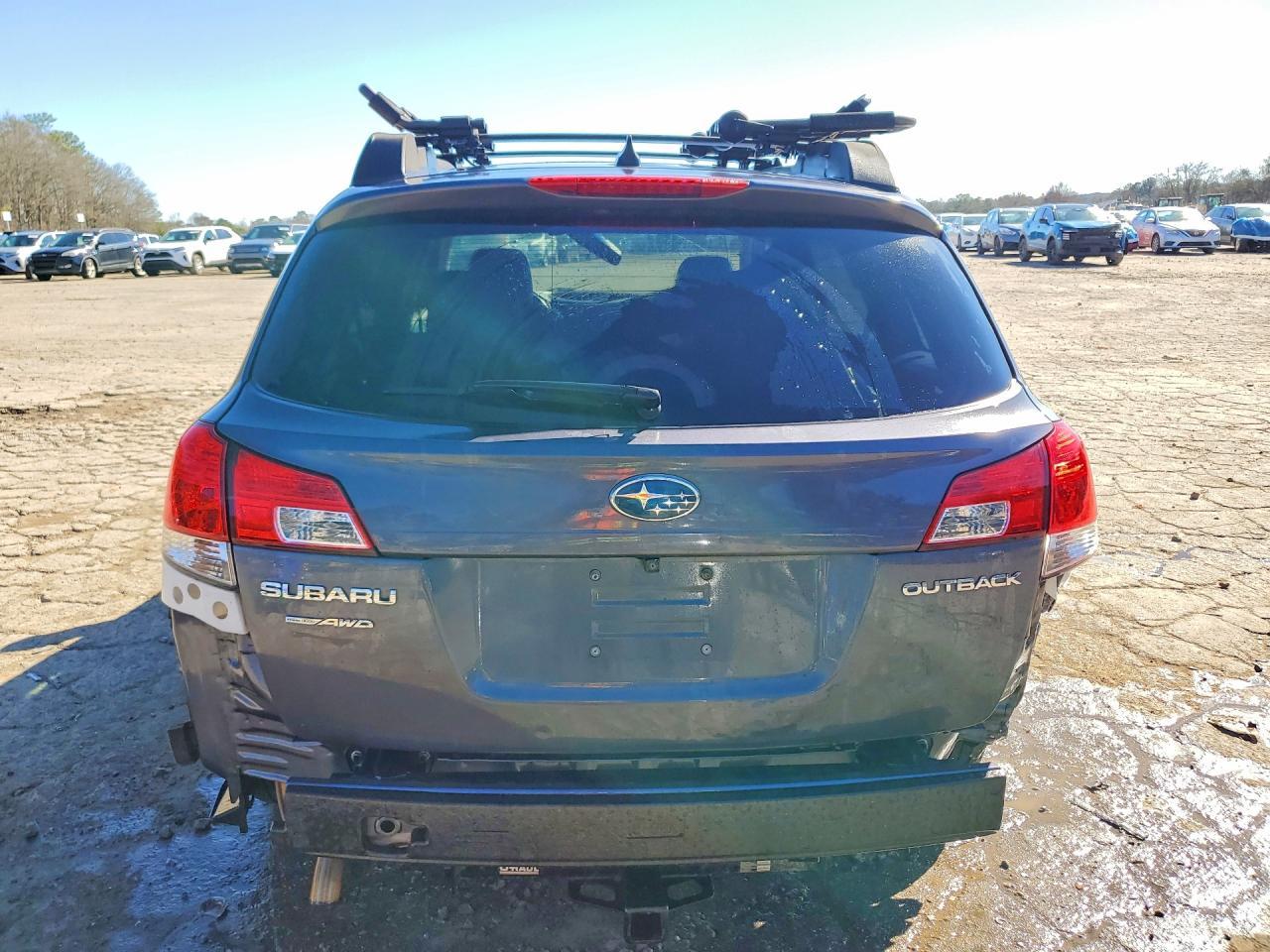 2014 Subaru Outback 2.5I Limited - Image 6