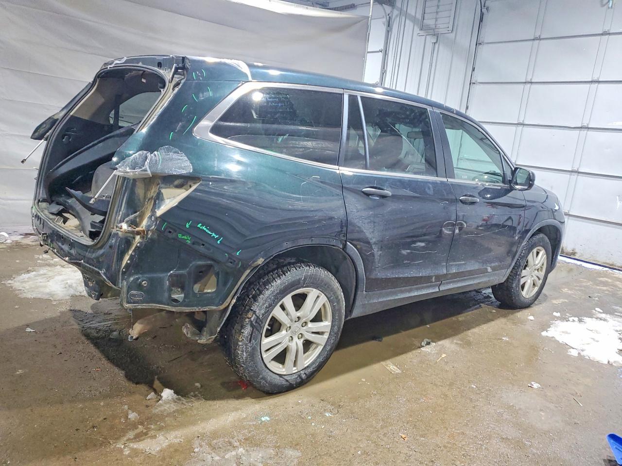 2017 Honda Pilot Lx - Фото 3