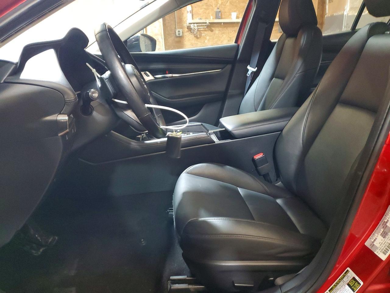2022 Mazda 3 - Фото 7
