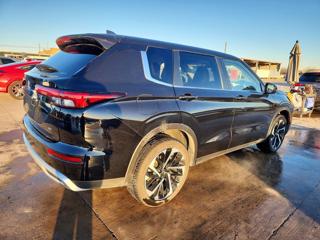 2024 Mitsubishi Outlander Se - Фото 3
