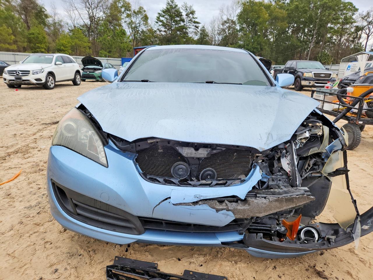 2012 Hyundai Genesis Coupe 2.0T - Image 5