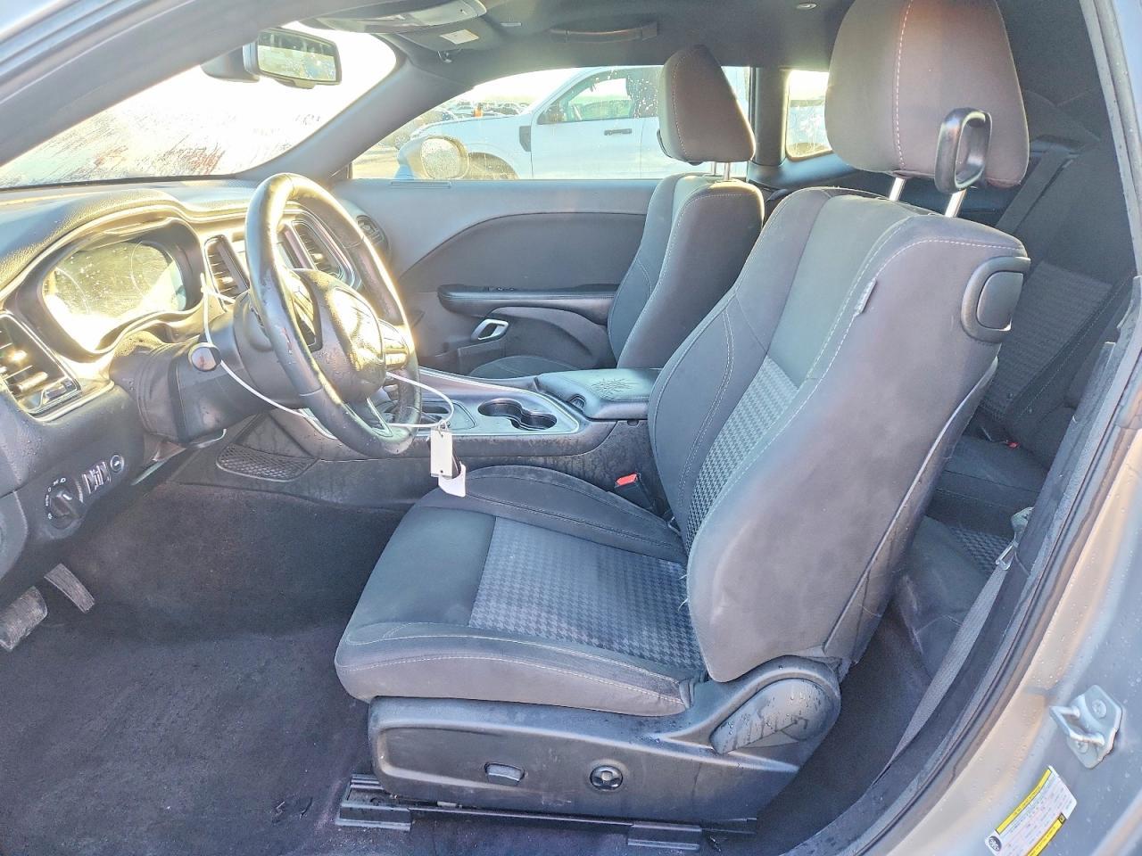 2018 Dodge Challenger Sxt - Image 7
