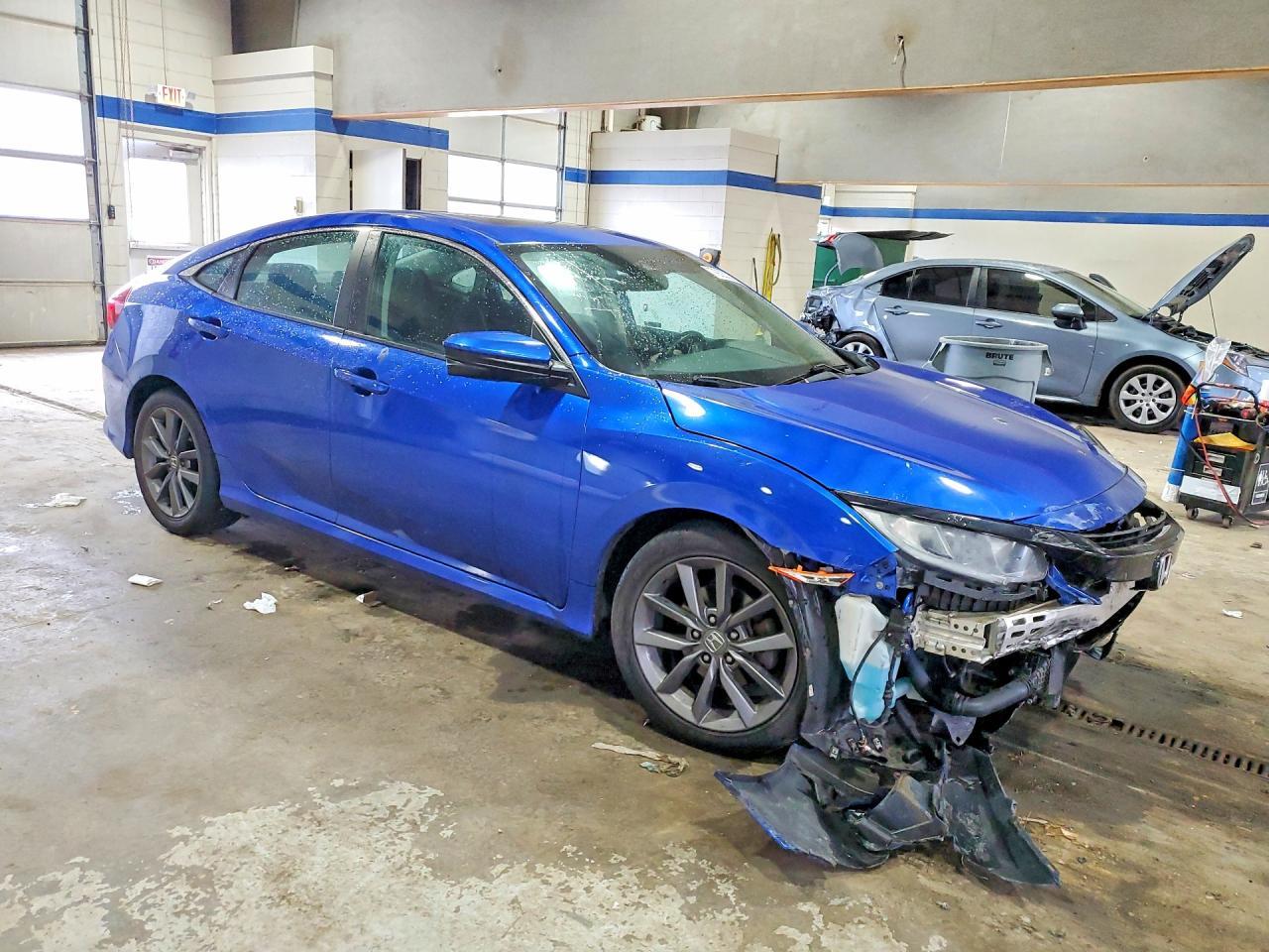 2019 Honda Civic Ex - Image 4