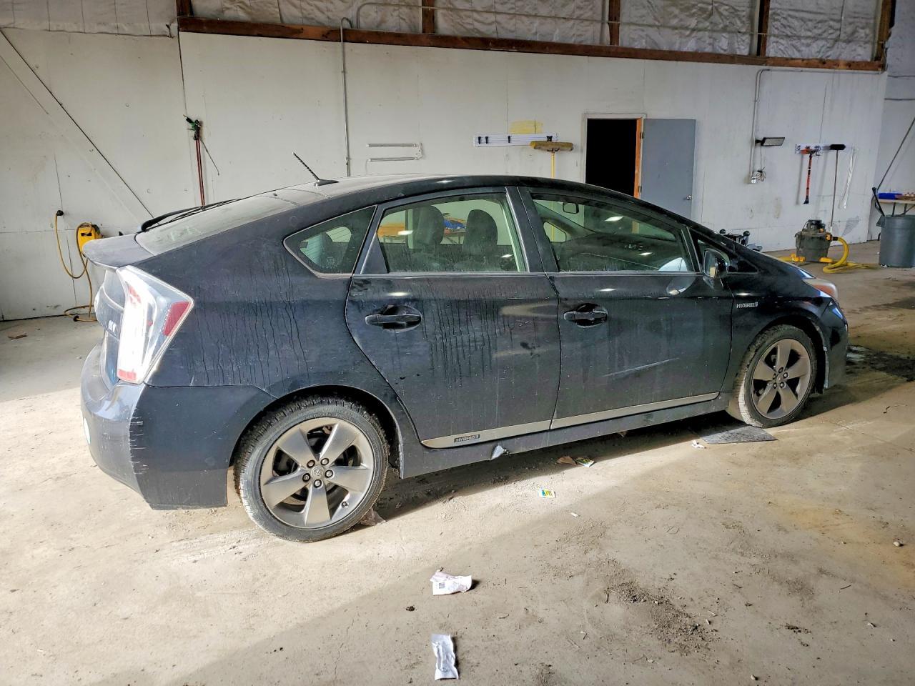 2013 Toyota Prius - Image 3