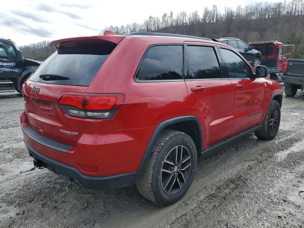 2017 Jeep Grand Cherokee Trailhawk - Фото 3