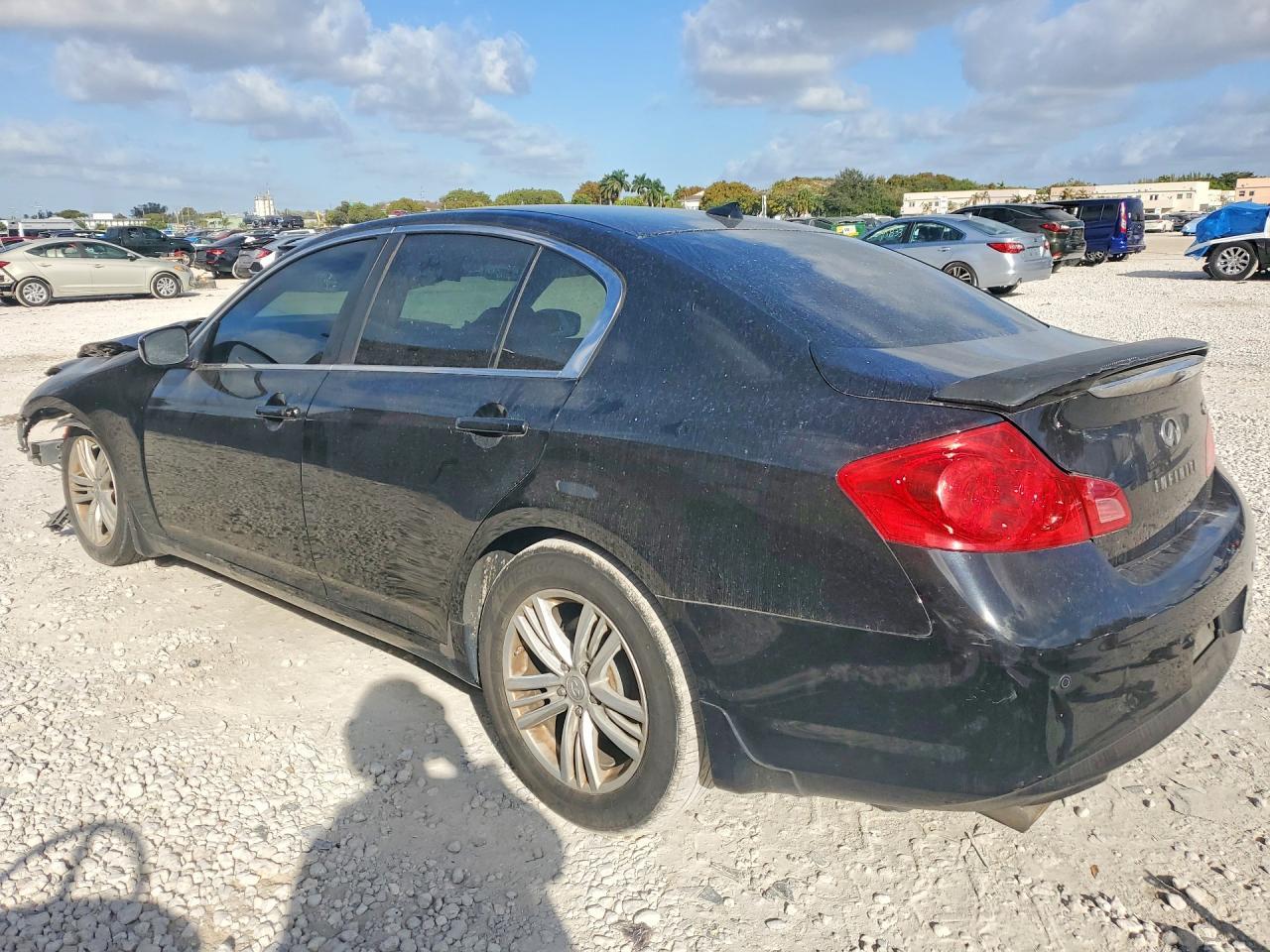 2012 Infiniti G37 Base - Image 2