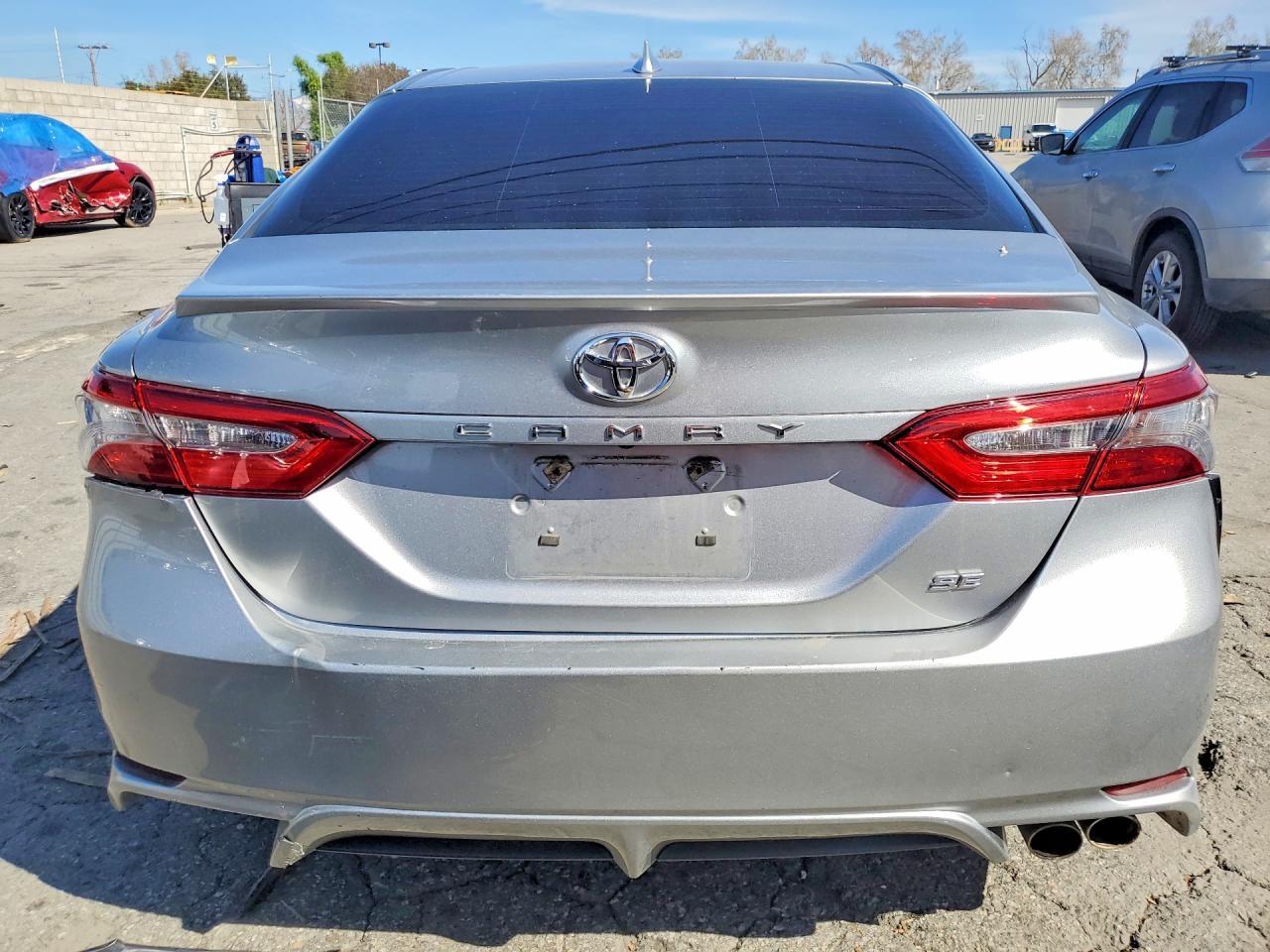 2019 Toyota Camry Se - Фото 6