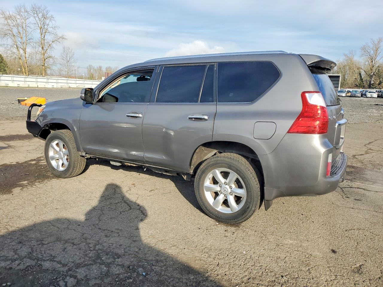 2010 Lexus Gx 460 - Image 2