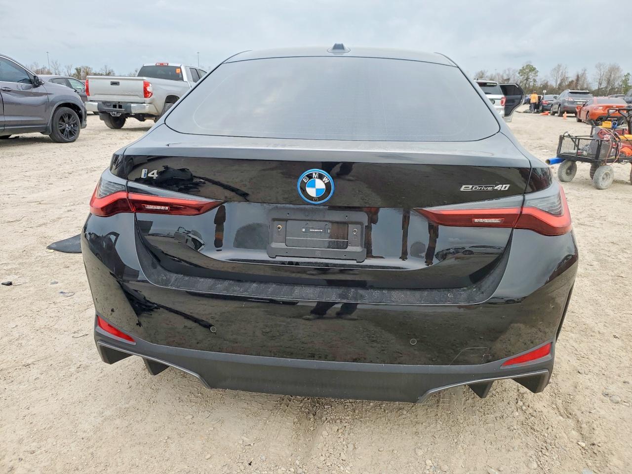 2025 BMW I4 Edrive 40 - Image 6
