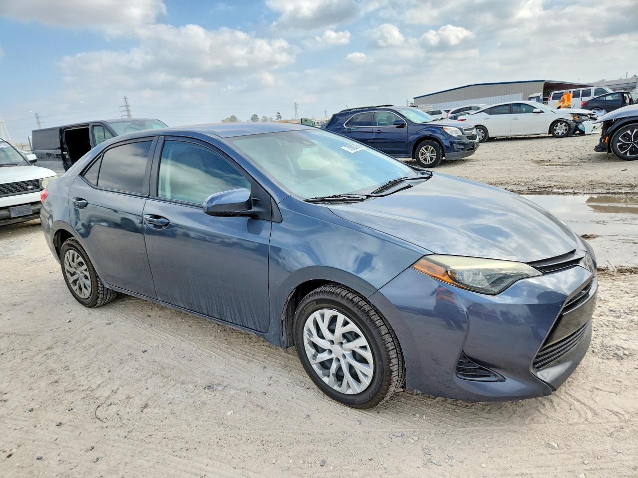 2019 Toyota Corolla Le - Фото 4