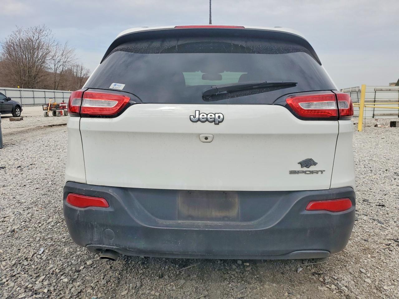 2017 Jeep Cherokee Sport - Фото 6