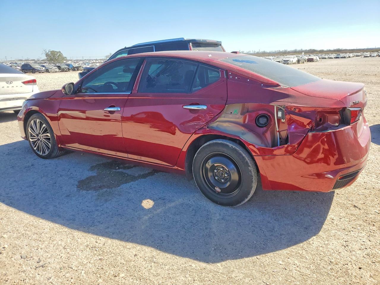 2024 Niss Altima Sl - Фото 2