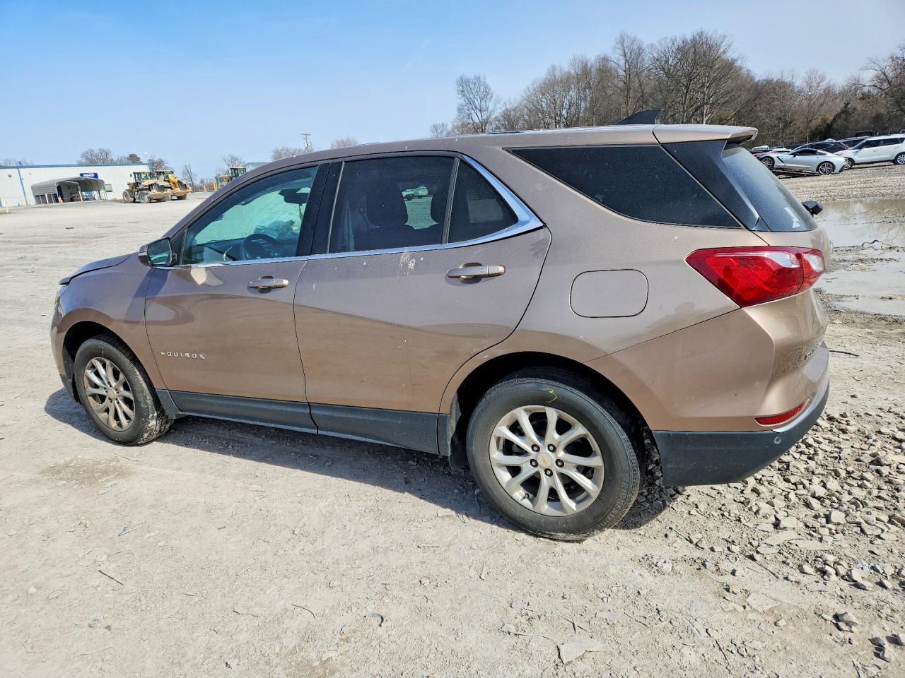 2018 Chevrolet Equinox Lt - Фото 2