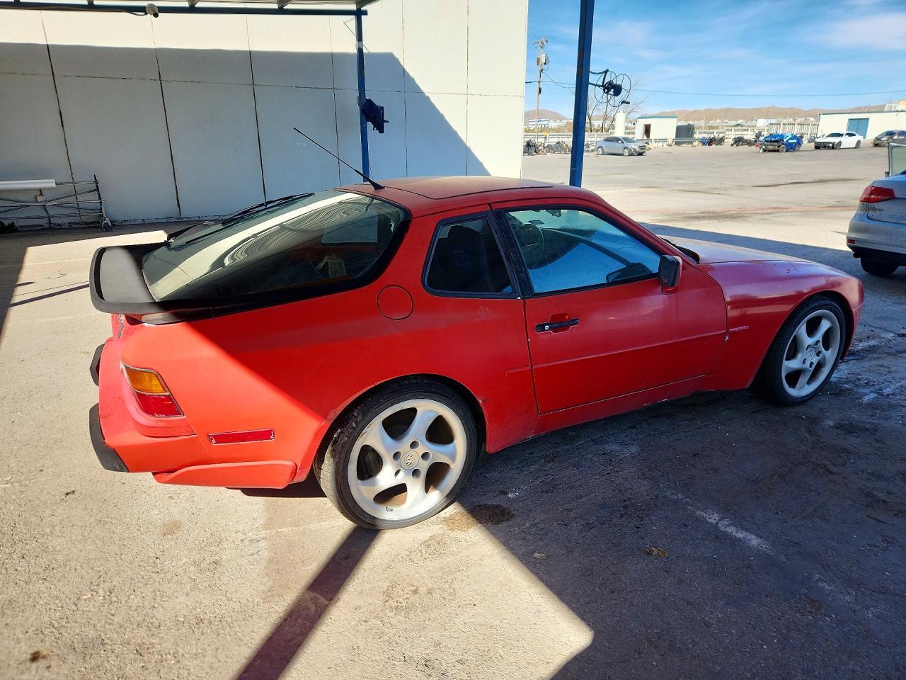 1990 Porsche 944 S - Image 3