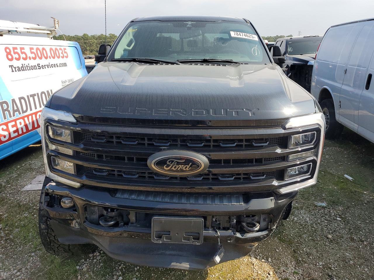 2023 Ford F250 Super Duty - Image 5