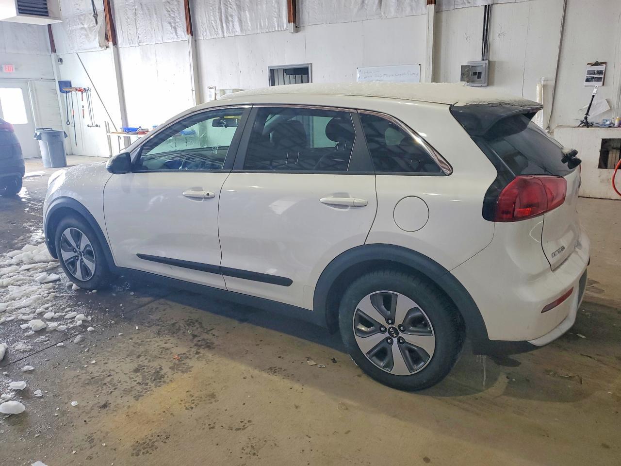 2018 Kia Niro Fe - Фото 2