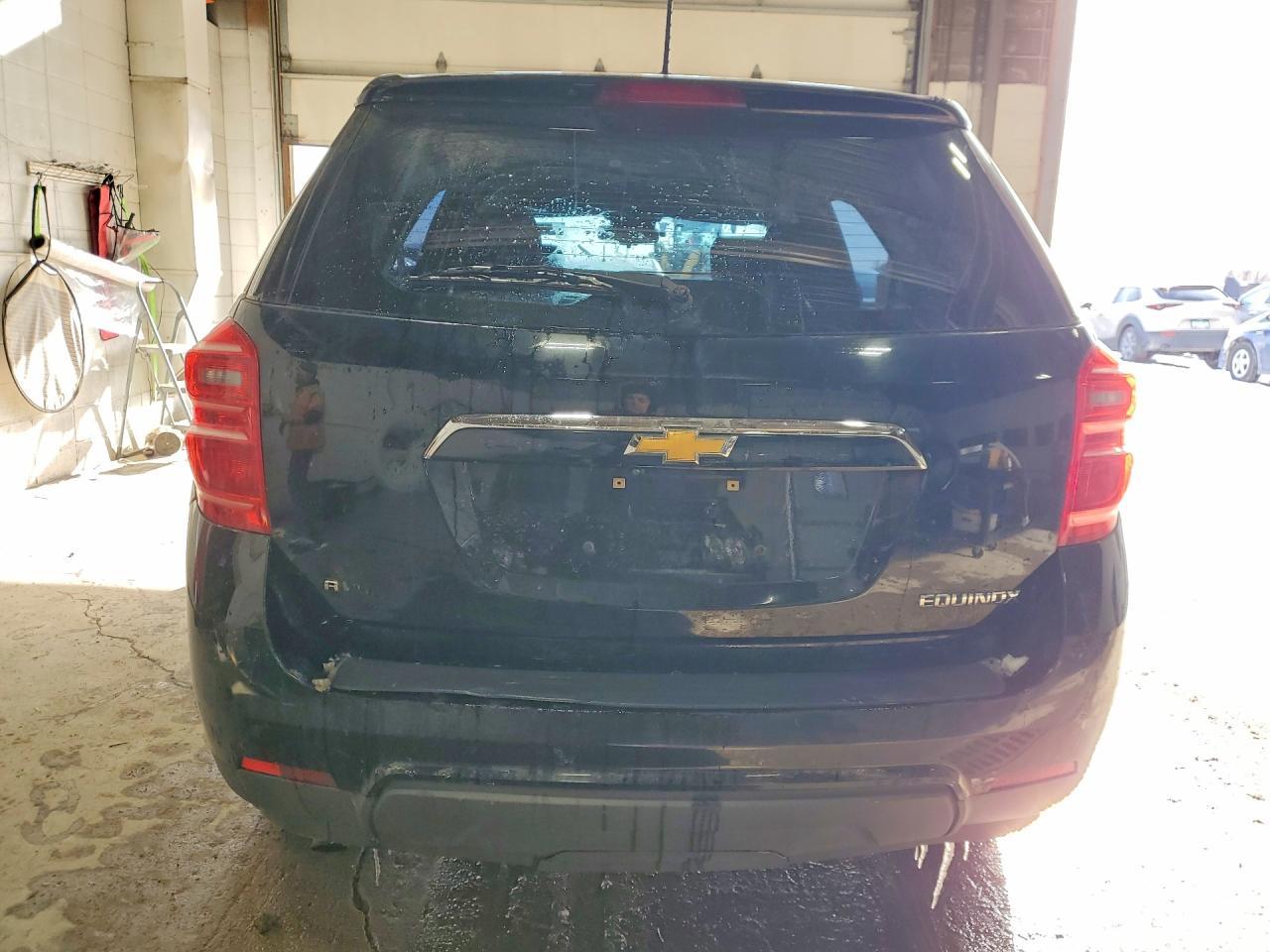 2016 Chevrolet Equinox Ls - Image 6