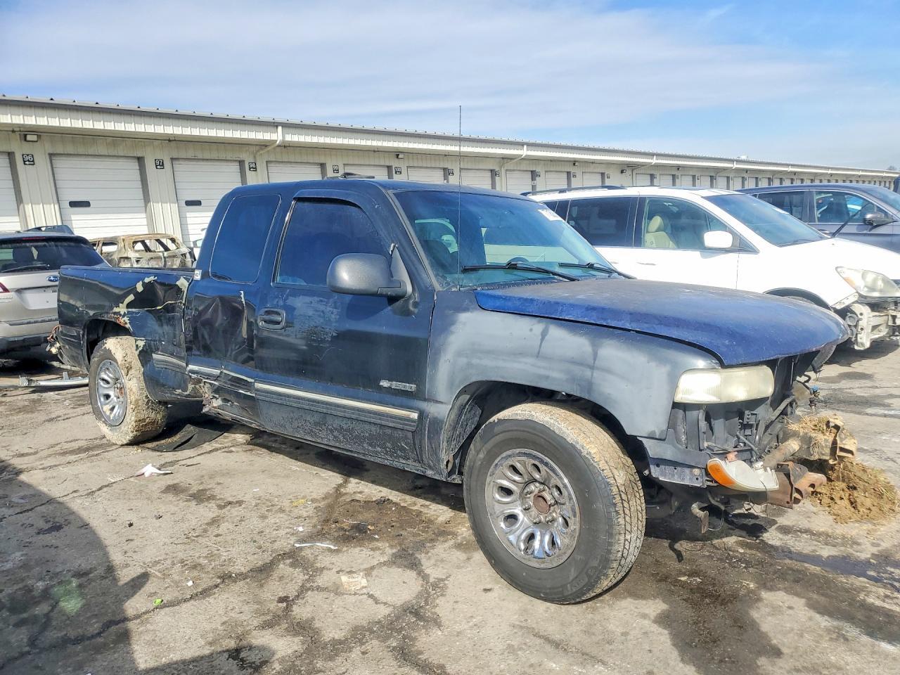 2001 Chevrolet Silverado C1500 - Фото 4
