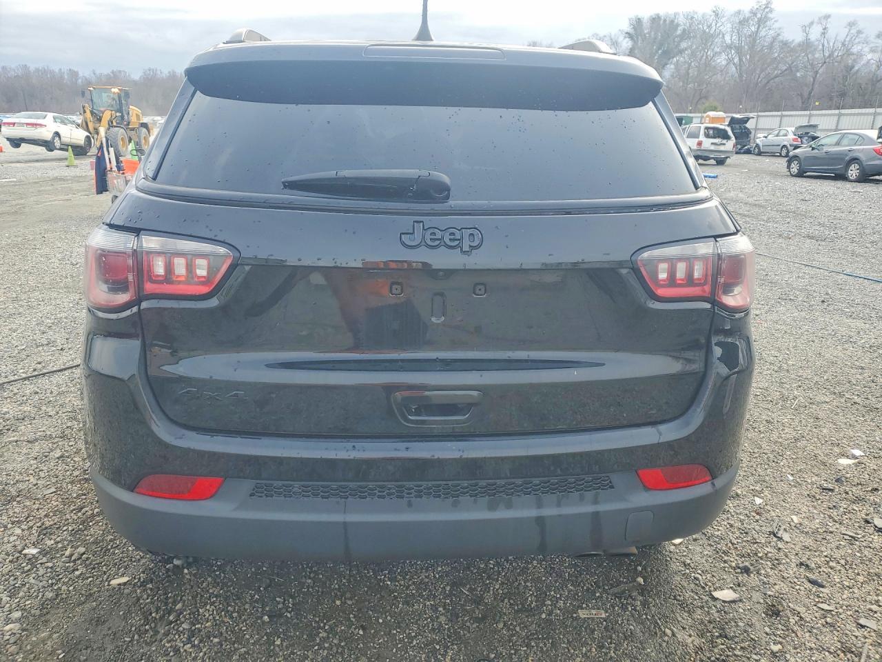2021 Jeep Compass Latitude - Фото 6