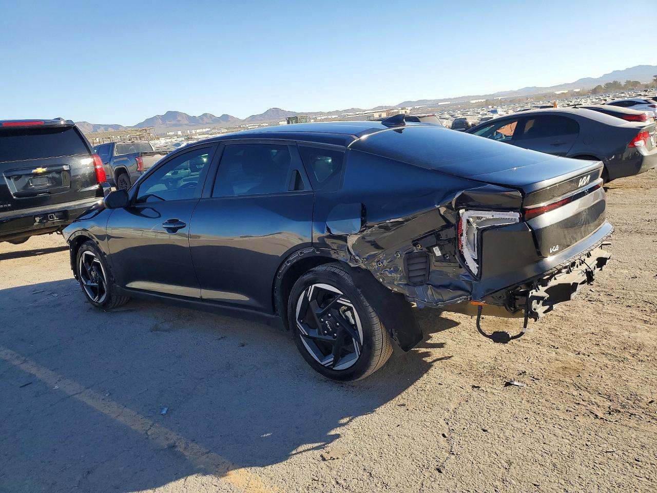 2025 Kia K4 Ex - Фото 2