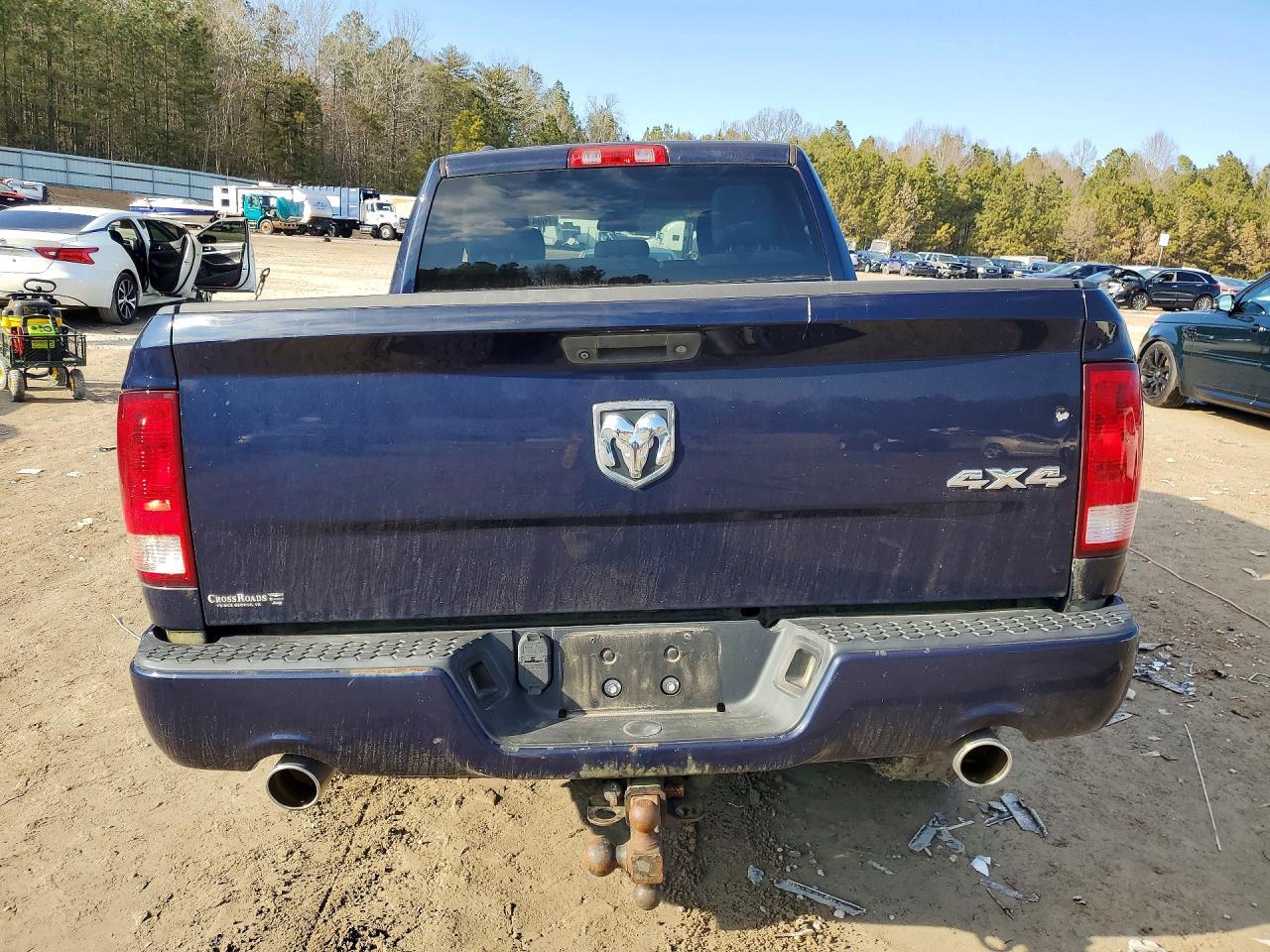 2018 Ram 1500 St - Image 6