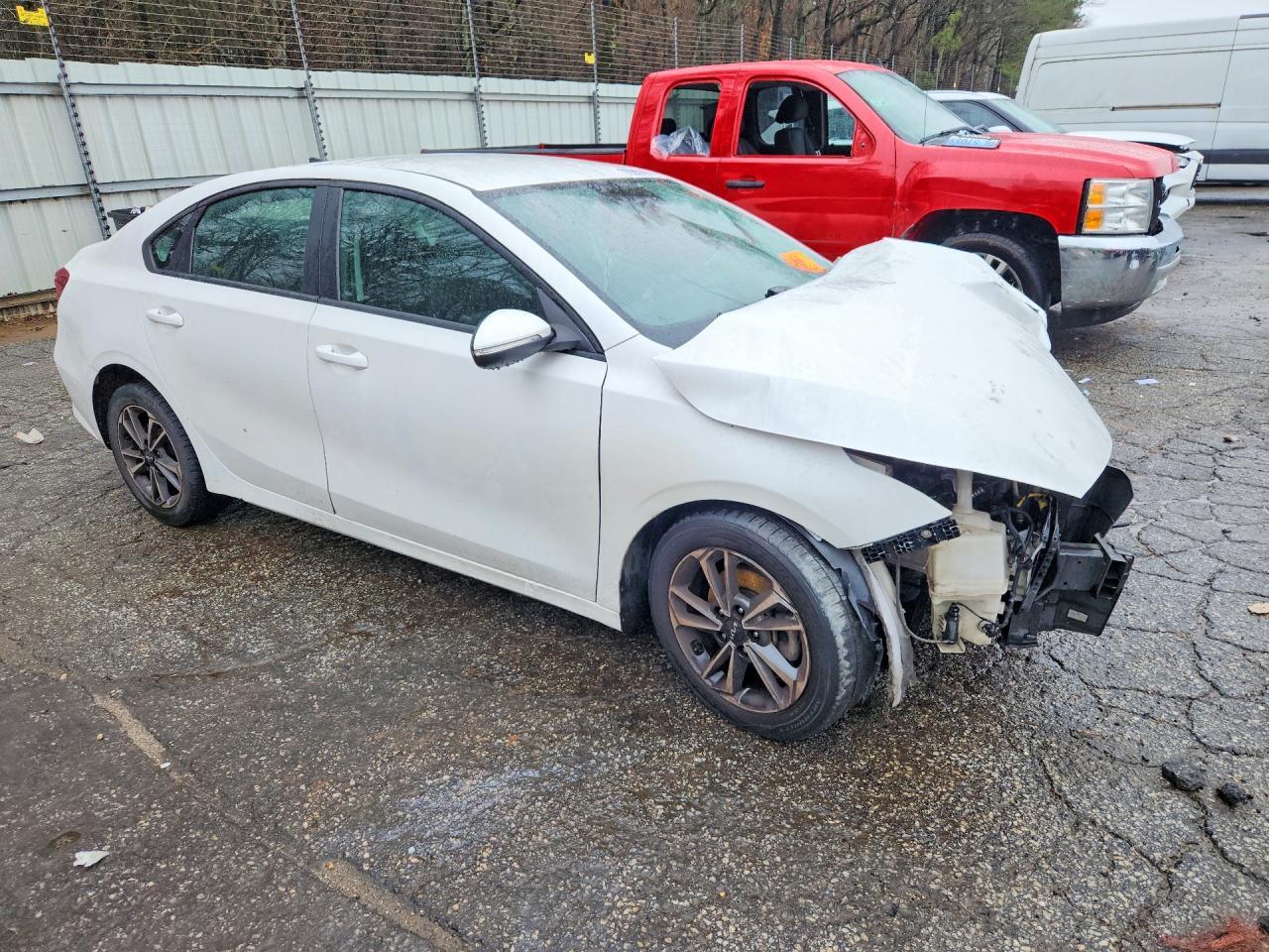 2023 Kia Forte Lx - Фото 4